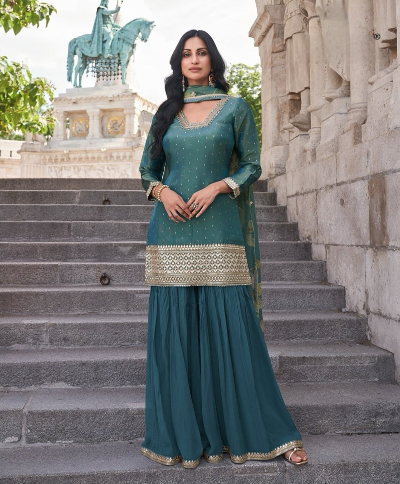 Salwar Suit